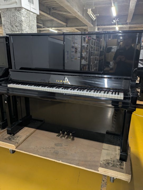 YAMAHA
