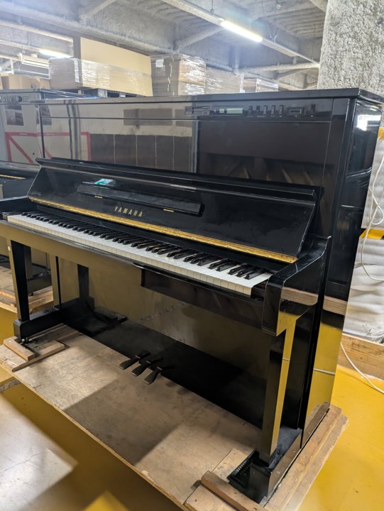 YAMAHA