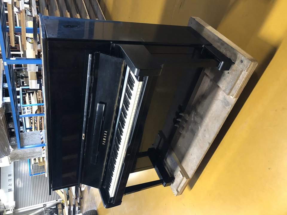 YAMAHA