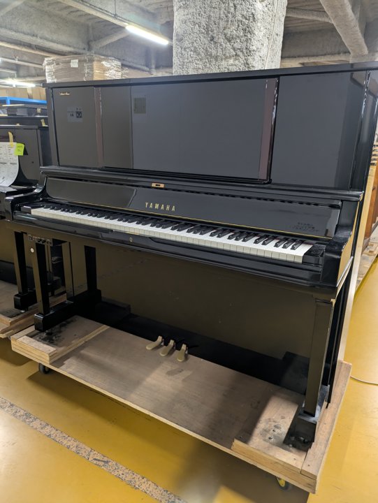 YAMAHA