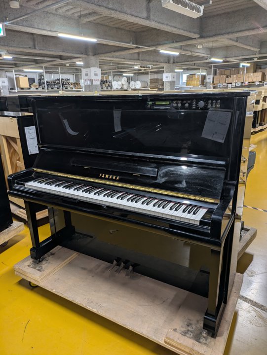 YAMAHA