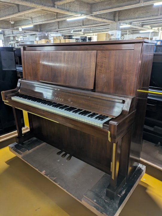 YAMAHA