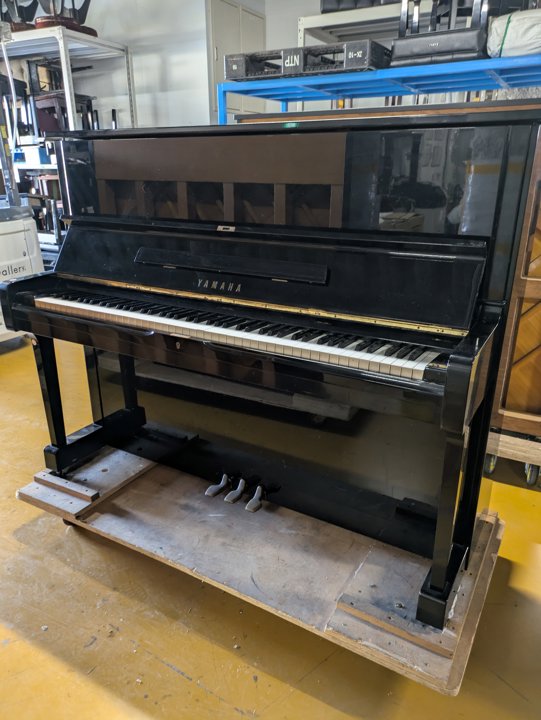 YAMAHA